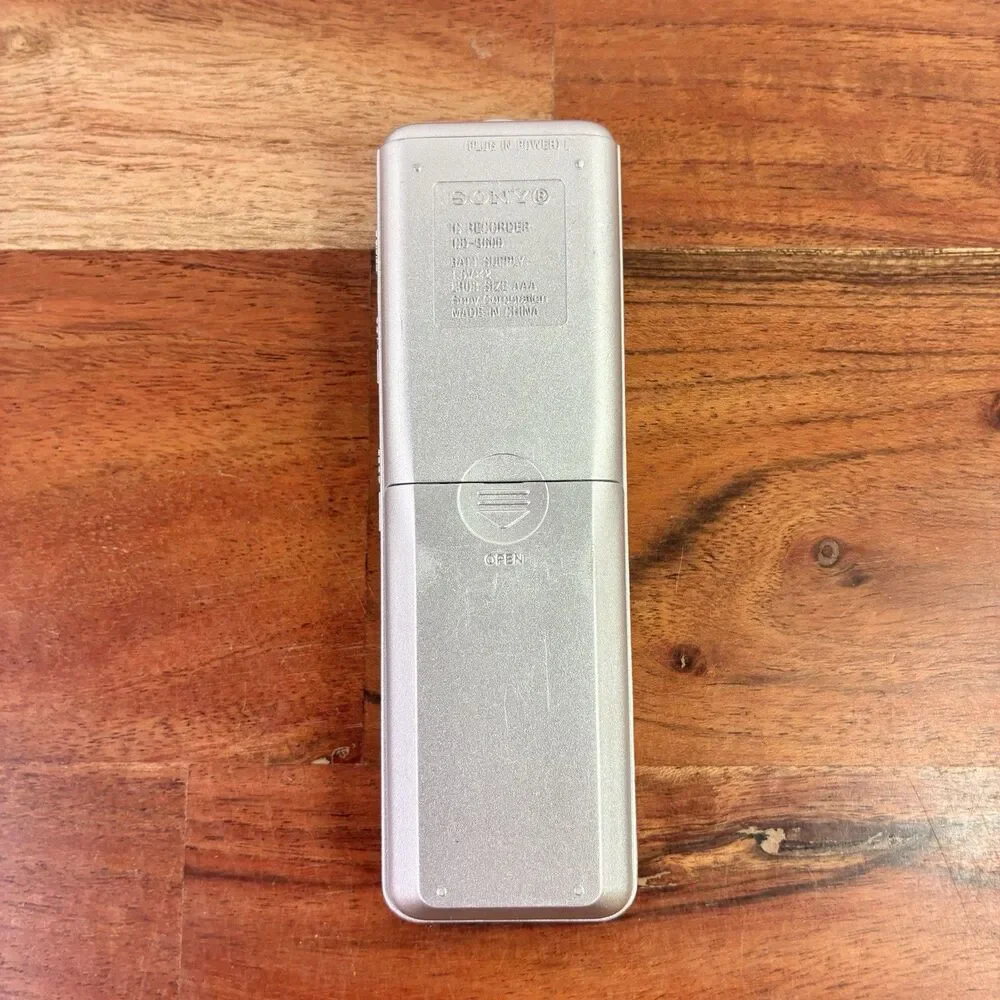 Sony icd b600